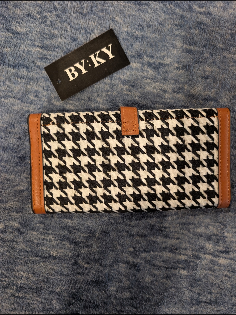 Black & White Houndstooth Wallet with Brown Trim - Picture 2 of 5